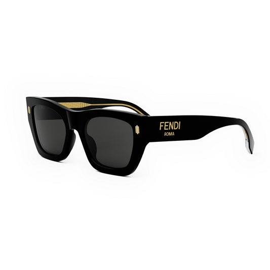 Maison Fendi FE40100I