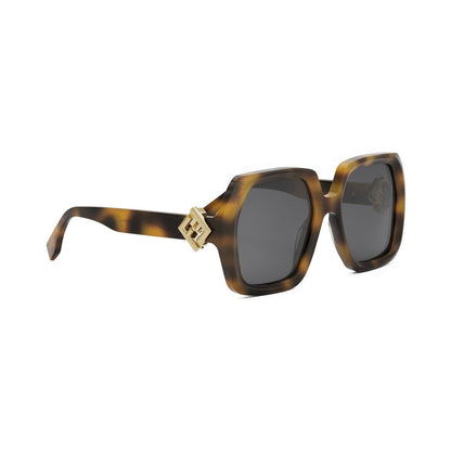 Maison Fendi FE40139I