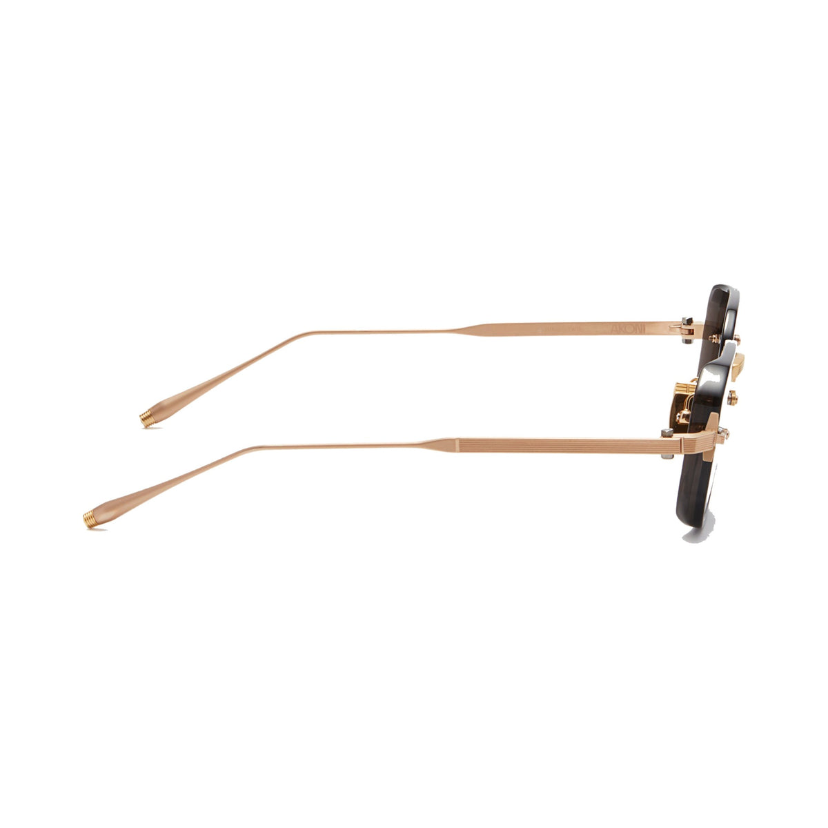 Akoni AKS-307A-47 laterale