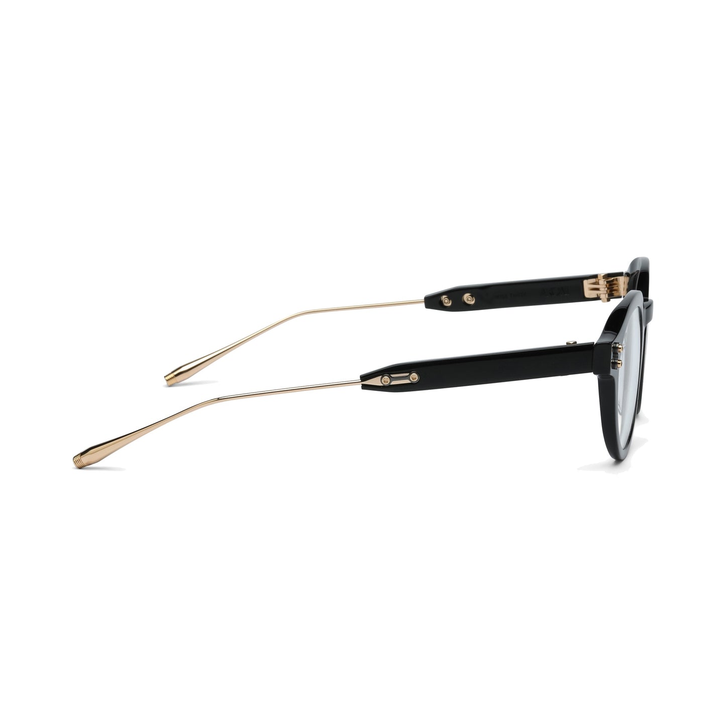 AKX-520A-46 WISE THREE