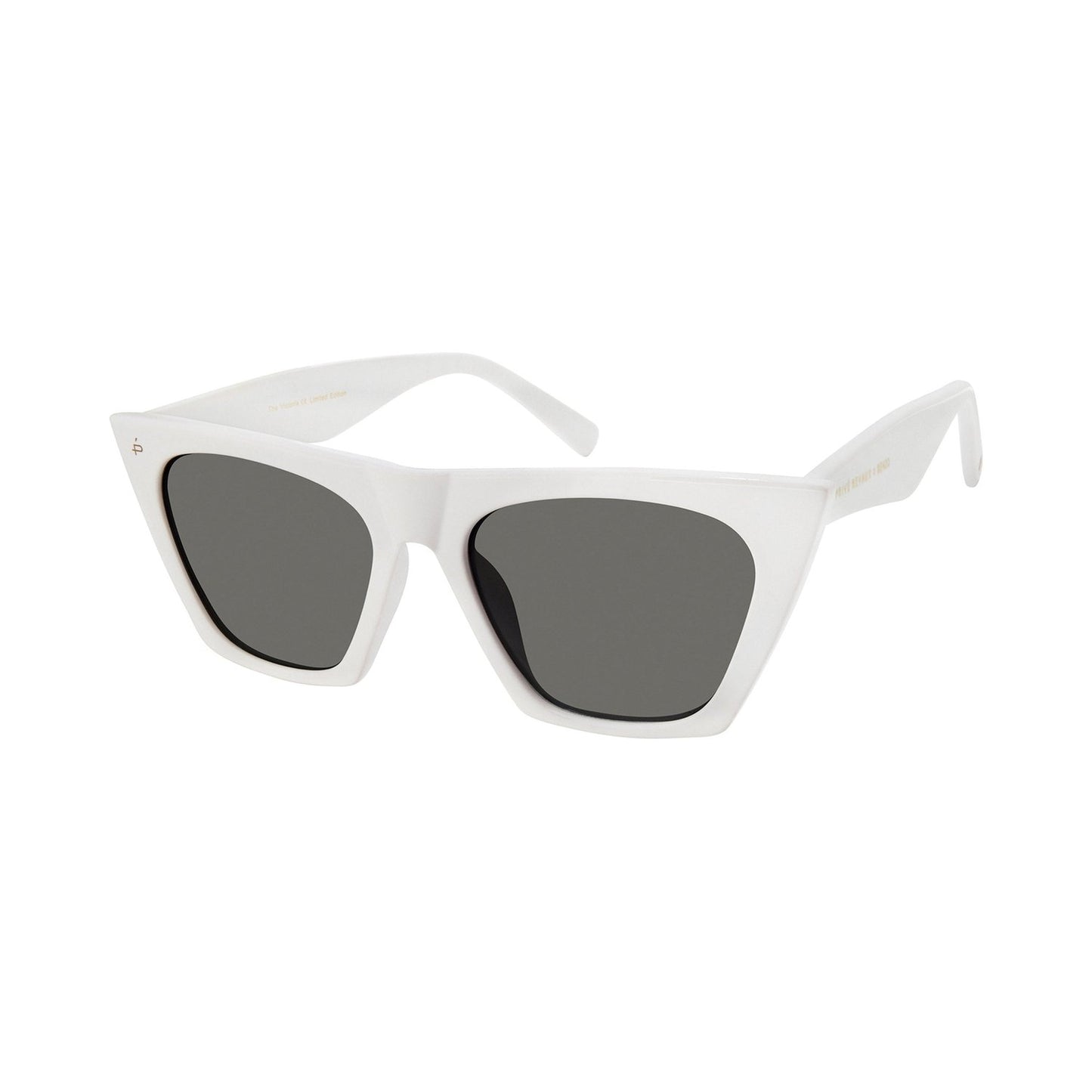 Prive' Revaux Victoria/s VK6/WJ WHITE