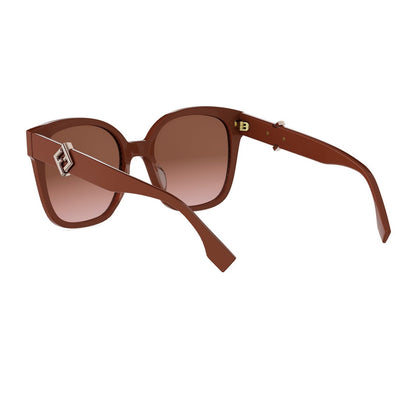 Maison Fendi FE40186I